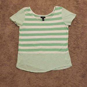 Gap t-shirt